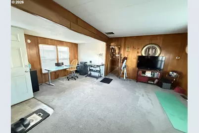 5545 43rd Way NE, Salem, OR 97305 - Photo 4