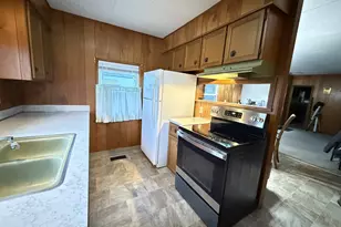 5545 43rd Way NE, Salem, OR 97305 - Photo 8