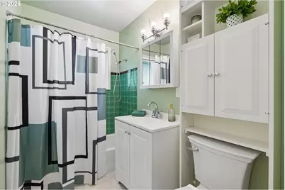 2833 NE 89th Ave, Portland, OR 97220 - Photo 32