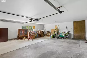 2833 NE 89th Ave, Portland, OR 97220 - Photo 42