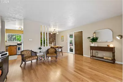 2833 NE 89th Ave, Portland, OR 97220 - Photo 10