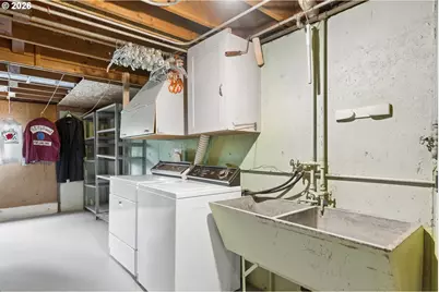 2833 NE 89th Ave, Portland, OR 97220 - Photo 42