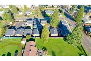 12306 Meadowlawn Dr, Oregon City, OR 97045 - Photo 32