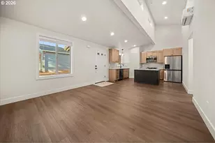 12306 Meadowlawn Dr, Oregon City, OR 97045 - Photo 4