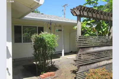 4226 Scottdale St, Eugene, OR 97404 - Photo 2