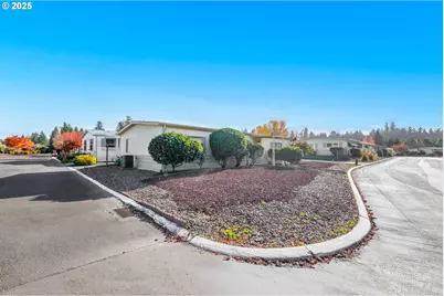 17165 SW Eldorado Dr #94, Portland, OR 97224 - Photo 4