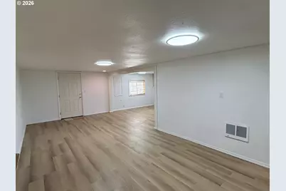 110 N 12th St, Lakeside, OR 97449 - Photo 10