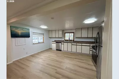 110 N 12th St, Lakeside, OR 97449 - Photo 6