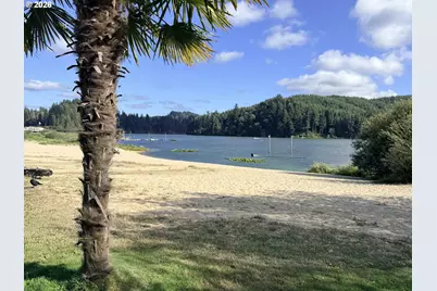 110 N 12th St, Lakeside, OR 97449 - Photo 32