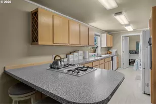 3099 NW Williams Way, Redmond, OR 97756 - Photo 8