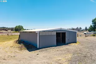 3099 NW Williams Way, Redmond, OR 97756 - Photo 40