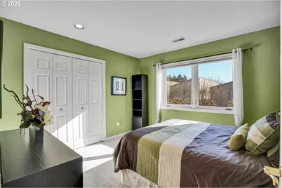 822 NW Turnberry Ter, Beaverton, OR 97006 - Photo 32