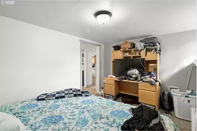 531 E 8th St, The Dalles, OR 97058 - Photo 10