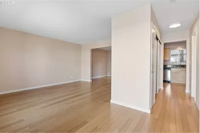3612 SW Multnomah Blvd, Portland, OR 97219 - Photo 2