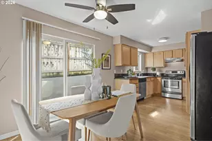 3612 SW Multnomah Blvd, Portland, OR 97219 - Photo 2
