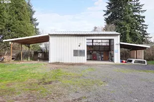 3372 Long St, Sweet Home, OR 97386 - Photo 40