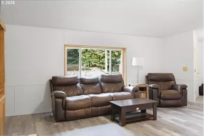 3372 Long St, Sweet Home, OR 97386 - Photo 12