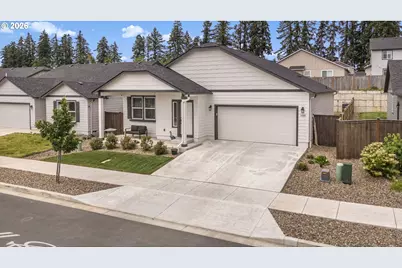5088 Holly St, Springfield, OR 97477 - Photo 1