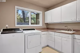 1545 Cloverleaf Rd, Lake Oswego, OR 97034 - Photo 36