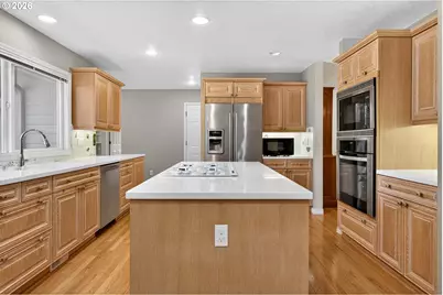 1545 Cloverleaf Rd, Lake Oswego, OR 97034 - Photo 14