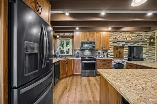 21367 E Blue Jay Ln, Brightwood, OR 97011 - Photo 12