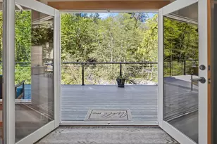 21367 E Blue Jay Ln, Brightwood, OR 97011 - Photo 10