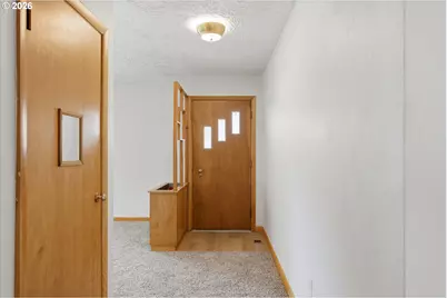 858 N 20th Way, Cornelius, OR 97113 - Photo 18