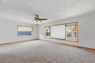 858 N 20th Way, Cornelius, OR 97113 - Photo 8