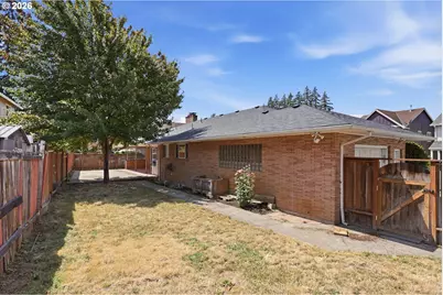 858 N 20th Way, Cornelius, OR 97113 - Photo 40