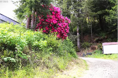 68814 W Fork Millicoma Rd, Coos Bay, OR 97420 - Photo 14
