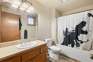 6287 Fernhill Loop, Springfield, OR 97478 - Photo 32