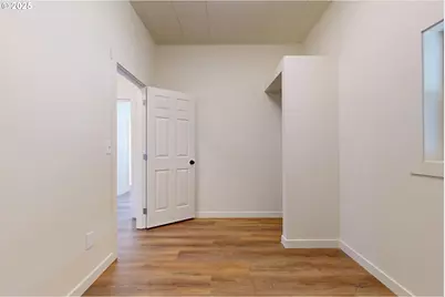 611 SW 3rd St, Pendleton, OR 97801 - Photo 16