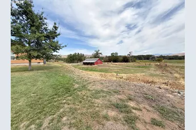 42645 Old Foothill Rd, Richland, OR 97870 - Photo 46