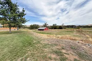 42645 Old Foothill Rd, Richland, OR 97870 - Photo 46