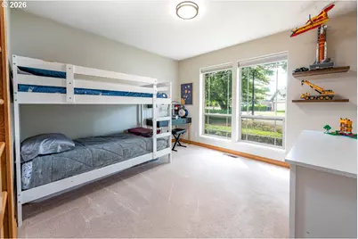 1368 Wimbledon Pl, Springfield, OR 97477 - Photo 30