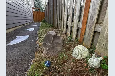 1043 Meek Way, West Linn, OR 97068 - Photo 36