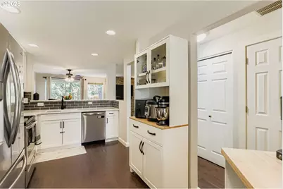 16117 SW Audubon St, Beaverton, OR 97003 - Photo 6