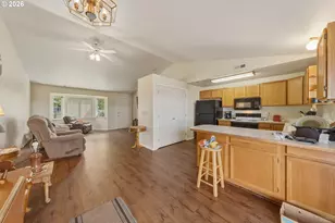 151 NE 15th Ave, Milton-Freewater, OR 97862 - Photo 8