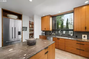 3961 SE Berkeley Way, Portland, OR 97202 - Photo 16