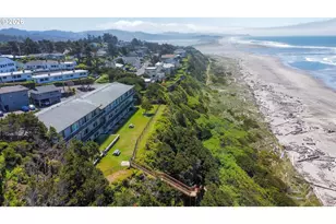 4229 SW Beach Ave, Lincoln City, OR 97367 - Photo 32