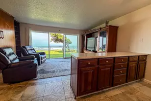 4229 SW Beach Ave, Lincoln City, OR 97367 - Photo 6