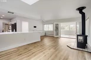 7190 SW Renee Dr, Portland, OR 97225 - Photo 14