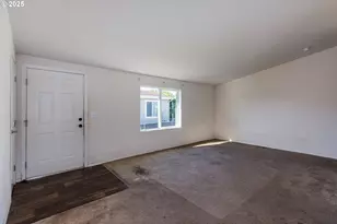 2154 Oregon St, Saint Helens, OR 97051 - Photo 6