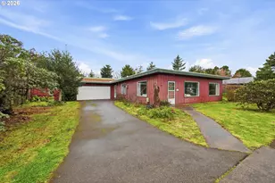 830 Chicago Ave, Bandon, OR 97411 - Photo 1