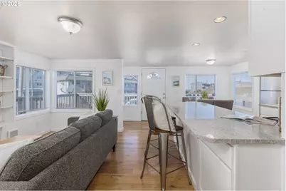 563/565 SW 4th St, Newport, OR 97365 - Photo 34