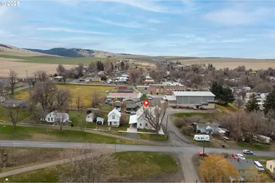 402 E Main St, Weston, OR 97886 - Photo 36