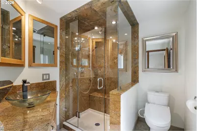 1105 SW 10th Dr, Gresham, OR 97080 - Photo 12
