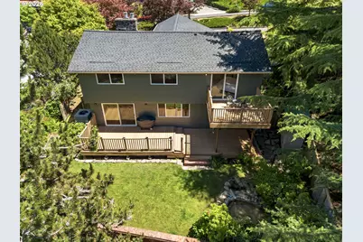 1105 SW 10th Dr, Gresham, OR 97080 - Photo 4