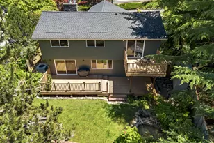 1105 SW 10th Dr, Gresham, OR 97080 - Photo 4