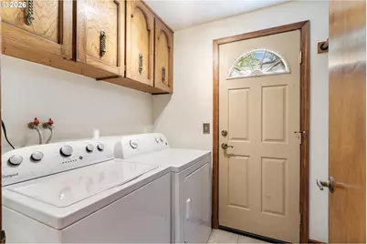 1105 SW 10th Dr, Gresham, OR 97080 - Photo 30